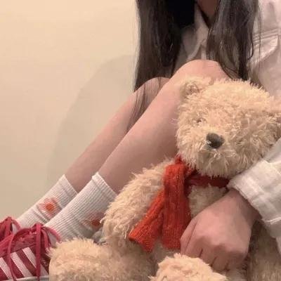 他们在沙漠中灌溉